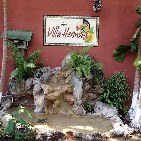 Hotel Villa Hermosa Retalhuleu Esterno foto