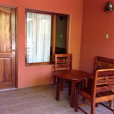 Hotel Villa Hermosa Retalhuleu Esterno foto