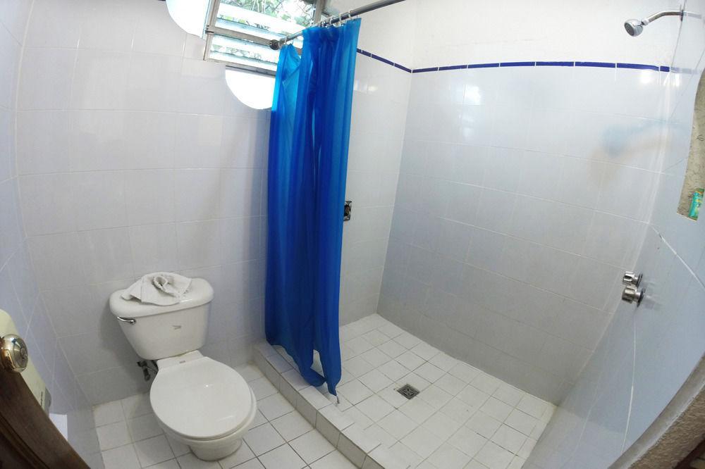Hotel Villa Hermosa Retalhuleu Esterno foto
